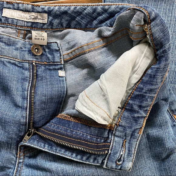 Chico's 0.5 Platinum Medium Wash Blue Denim - Picture 10 of 10